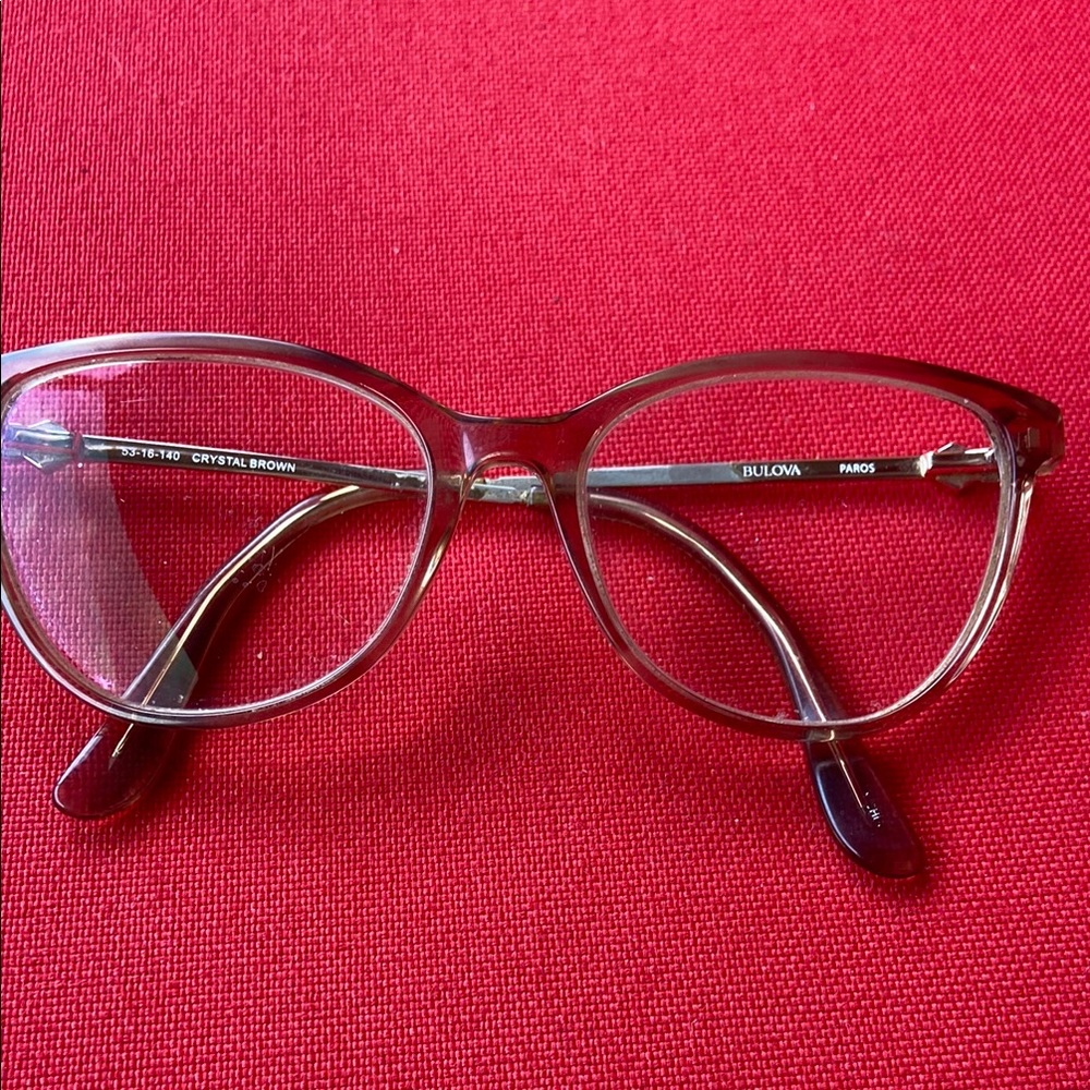 Bulova glasses. PAROS frames COLOR: crystal brown